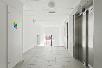 Pronájem bytu 1+kk v osobním vlastnictví 42 m², Hostivice