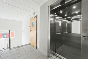 Pronájem bytu 1+kk v osobním vlastnictví 42 m², Hostivice