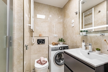 Pronájem bytu 2+kk v družstevním vlastnictví 44 m², Praha 8 - Bohnice