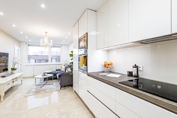 Pronájem bytu 2+kk v družstevním vlastnictví 44 m², Praha 8 - Bohnice