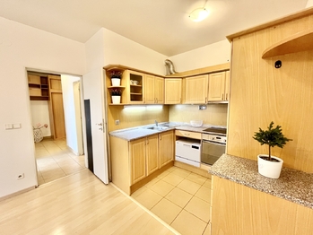 Pronájem bytu 2+kk v osobním vlastnictví 71 m², Praha 10 - Michle