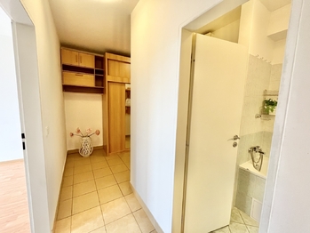 Pronájem bytu 2+kk v osobním vlastnictví 71 m², Praha 10 - Michle
