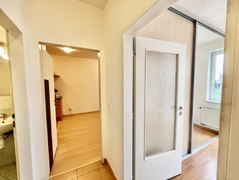 Pronájem bytu 2+kk v osobním vlastnictví 71 m², Praha 10 - Michle