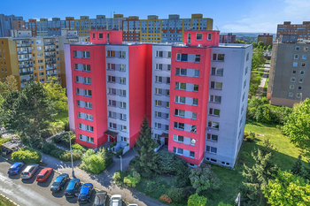 Prodej bytu 3+1 v družstevním vlastnictví 67 m², Praha 8 - Troja