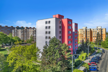 Prodej bytu 3+1 v družstevním vlastnictví 67 m², Praha 8 - Troja