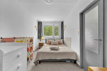 Prodej bytu 3+1 v družstevním vlastnictví 67 m², Praha 8 - Troja