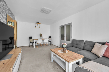 Prodej bytu 3+1 v družstevním vlastnictví 67 m², Praha 8 - Troja