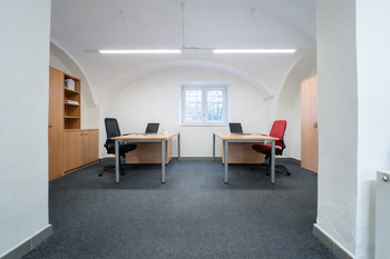 Pronajímané prostory - Pronájem obchodních prostor 64 m², Kutná Hora