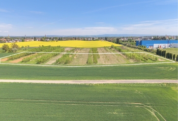 Prodej pozemku 17154 m², Jaroměř