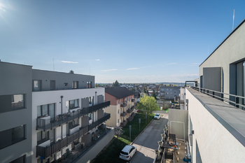 Prodej bytu 2+kk v osobním vlastnictví 53 m², Unhošť