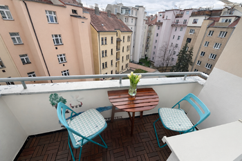 Pronájem bytu 2+kk v osobním vlastnictví 66 m², Praha 7 - Holešovice