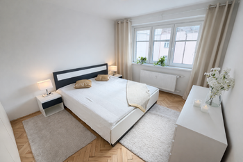 Pronájem bytu 2+kk v osobním vlastnictví 66 m², Praha 7 - Holešovice