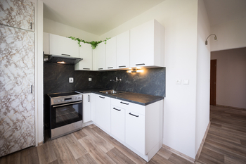 Prodej bytu 3+1 v osobním vlastnictví 70 m², Hrušovany u Brna