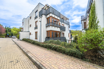 Pronájem bytu 2+kk v osobním vlastnictví 59 m², Praha 5 - Smíchov