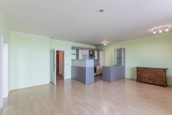 Prodej bytu 2+kk v osobním vlastnictví 90 m², Praha 5 - Stodůlky