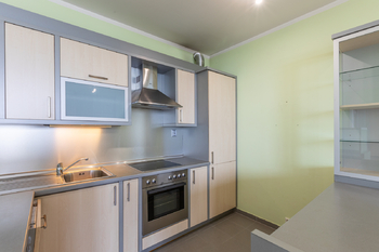 Prodej bytu 2+kk v osobním vlastnictví 90 m², Praha 5 - Stodůlky