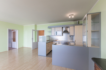 Prodej bytu 2+kk v osobním vlastnictví 90 m², Praha 5 - Stodůlky