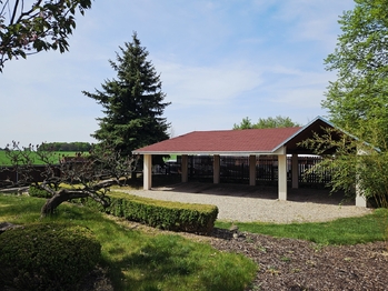 Prodej domu 147 m², Uhy