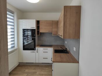 Pronájem bytu 1+1 v osobním vlastnictví 42 m², Karlovy Vary