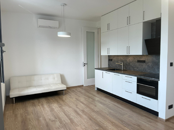 Pronájem bytu 2+kk v osobním vlastnictví 48 m², Valašské Meziříčí