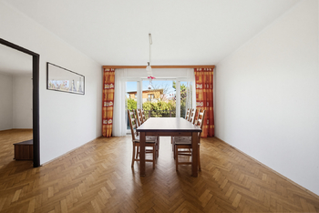 Prodej domu 238 m², Praha 10 - Kolovraty