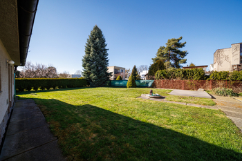 Prodej domu 238 m², Praha 10 - Kolovraty