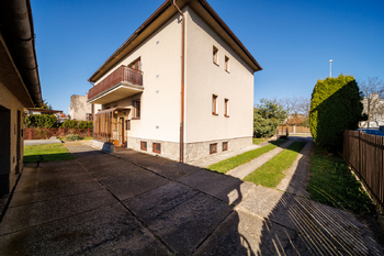 Prodej domu 238 m², Praha 10 - Kolovraty