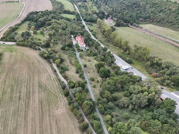 Prodej pozemku 23750 m², Beroun