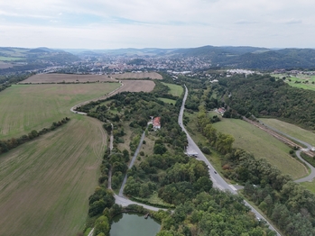 Prodej pozemku 23750 m², Beroun