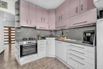 Prodej bytu 3+1 v osobním vlastnictví 69 m², Praha 9 - Letňany