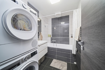 Prodej bytu 3+kk v osobním vlastnictví 99 m², Rajhrad