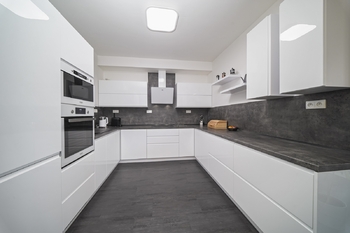 Prodej bytu 3+kk v osobním vlastnictví 99 m², Rajhrad