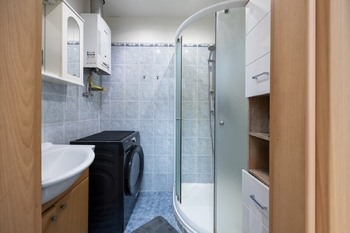 Prodej bytu 3+1 v osobním vlastnictví 70 m², Praha 4 - Podolí