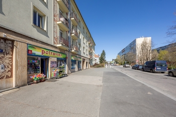 Prodej bytu 3+1 v osobním vlastnictví 70 m², Praha 4 - Podolí