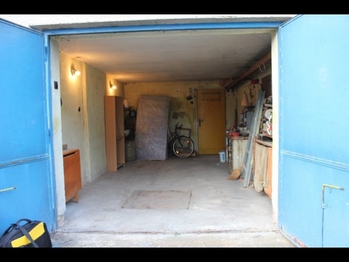 Prodej bytu 3+1 v osobním vlastnictví 70 m², Praha 4 - Podolí