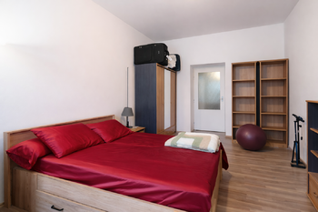 Část ( 1+1 )  - Pokoj - Prodej bytu 3+1 v osobním vlastnictví 89 m², Praha 3 - Žižkov