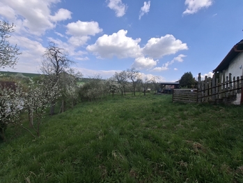 Prodej pozemku 842 m², Lubná