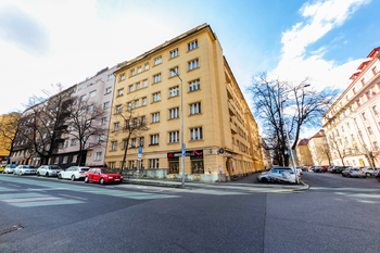 Prodej bytu 2+1 v osobním vlastnictví 52 m², Praha 3 - Žižkov
