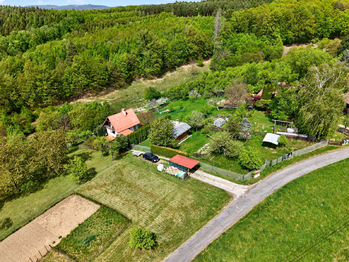 Prodej pozemku 708 m², Zlín