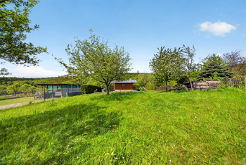 Prodej pozemku 708 m², Zlín