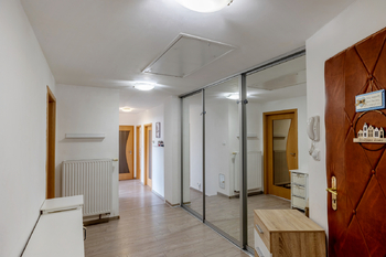 +420 739 604 767 I vaclav.adamcik@re-max.cz I prodej bytu Opava - Prodej bytu 4+1 v osobním vlastnictví 113 m², Opava