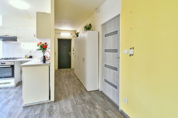 Prodej bytu 2+kk v osobním vlastnictví 47 m², Hradec Králové