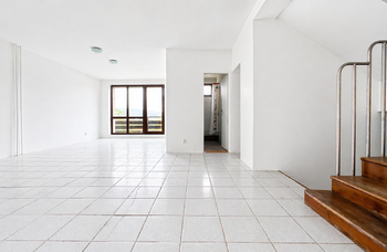 hala - Prodej domu 290 m², Ústí nad Labem