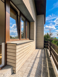 balkon u obývacího pokoje - Prodej domu 290 m², Ústí nad Labem