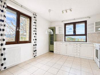 kuchyně - Prodej domu 290 m², Ústí nad Labem