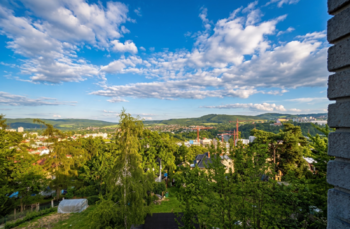 pohled z okna kuchyně - Prodej domu 290 m², Ústí nad Labem