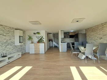 Pronájem bytu 4+kk v osobním vlastnictví 82 m², Praha 4 - Modřany