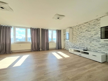 Pronájem bytu 4+kk v osobním vlastnictví 82 m², Praha 4 - Modřany