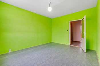 Pokoj - Prodej bytu 3+1 v osobním vlastnictví 68 m², Horšovský Týn