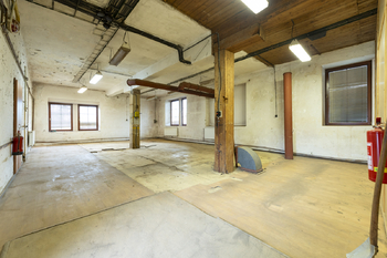 Prodej obchodních prostor 1080 m², Jablůnka